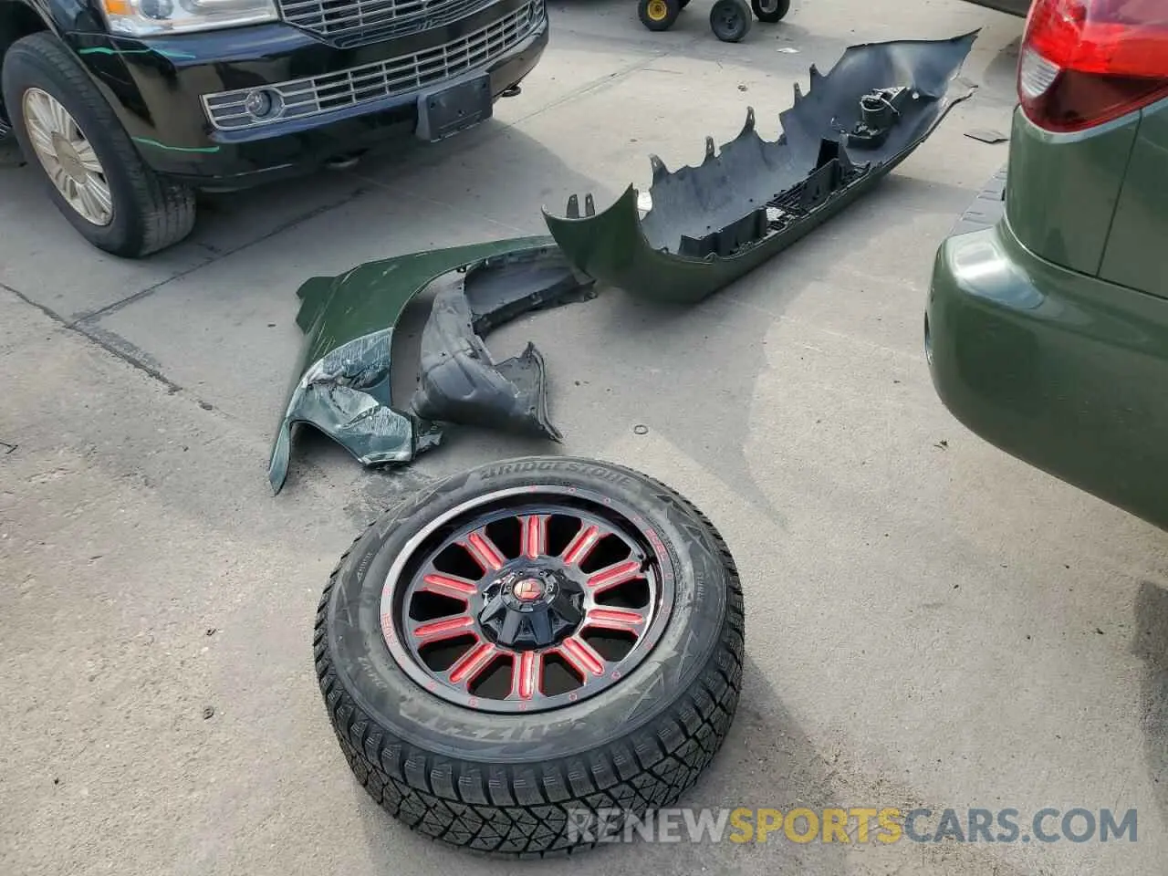 13 Фотография поврежденного автомобиля 5TDBY5G15LS177027 TOYOTA SEQUOIA 2020