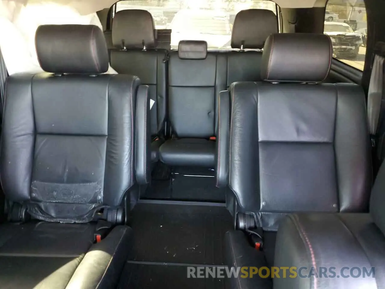 10 Photograph of a damaged car 5TDBY5G15LS179294 TOYOTA SEQUOIA 2020