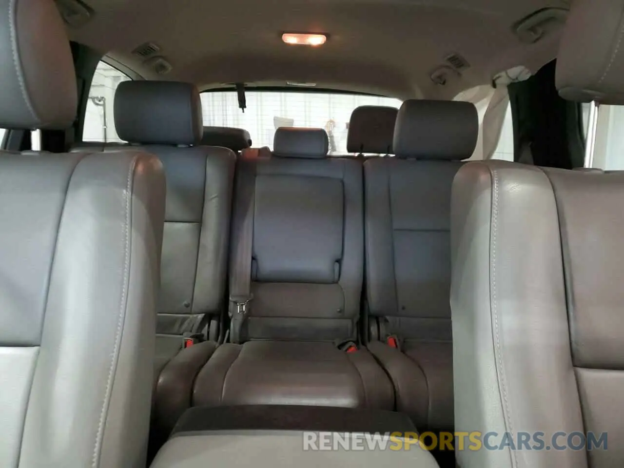 10 Фотография поврежденного автомобиля 5TDBY5G17LS178776 TOYOTA SEQUOIA 2020