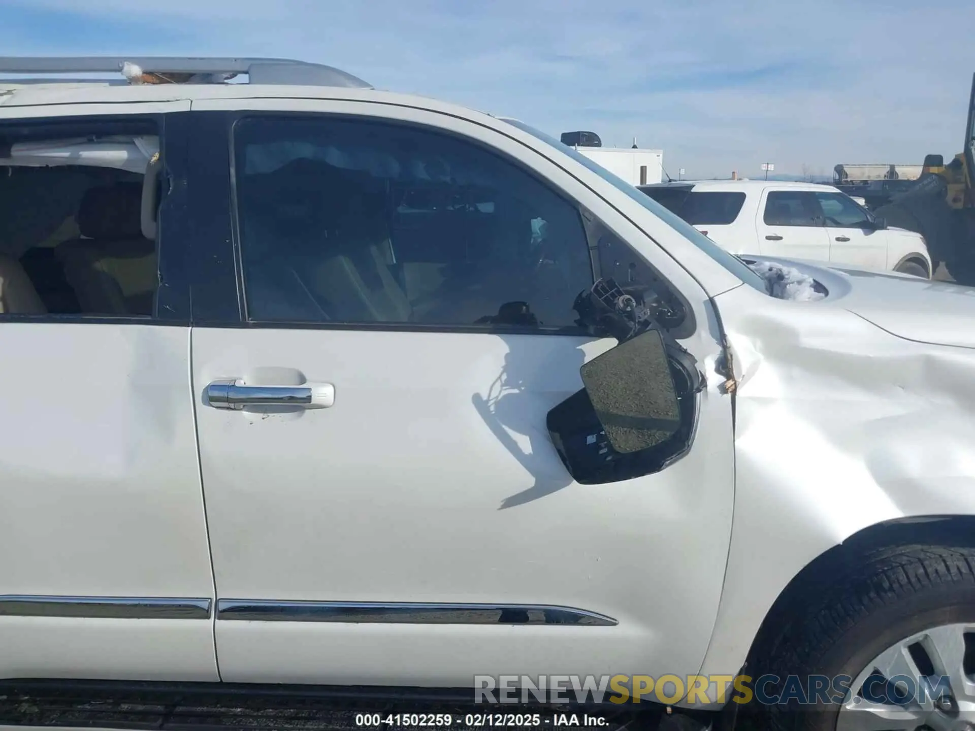 15 Фотография поврежденного автомобиля 5TDDY5G10LS175226 TOYOTA SEQUOIA 2020