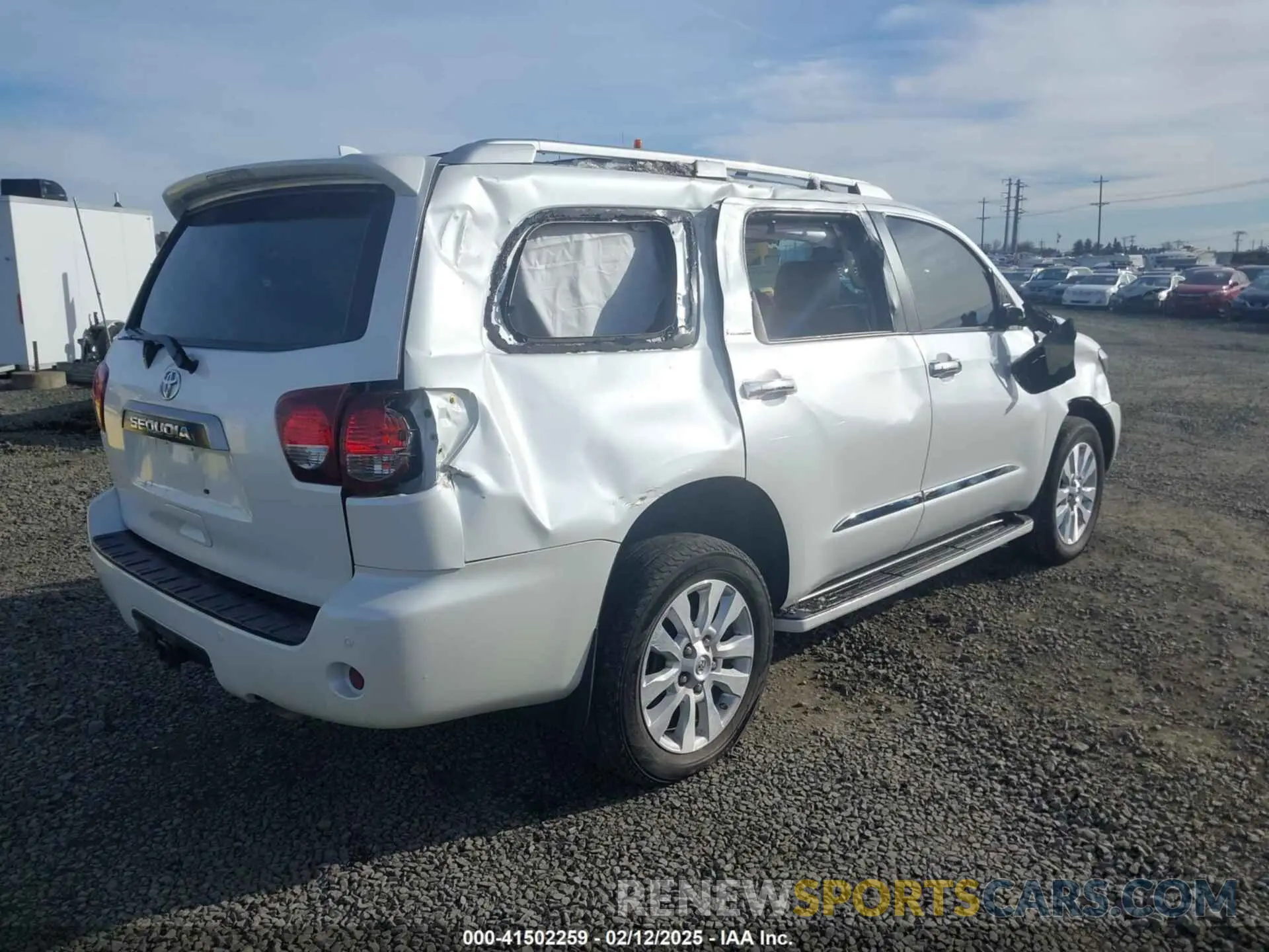 4 Фотография поврежденного автомобиля 5TDDY5G10LS175226 TOYOTA SEQUOIA 2020