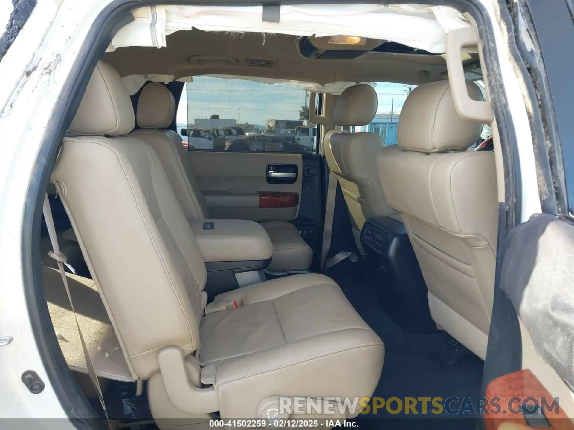 8 Фотография поврежденного автомобиля 5TDDY5G10LS175226 TOYOTA SEQUOIA 2020