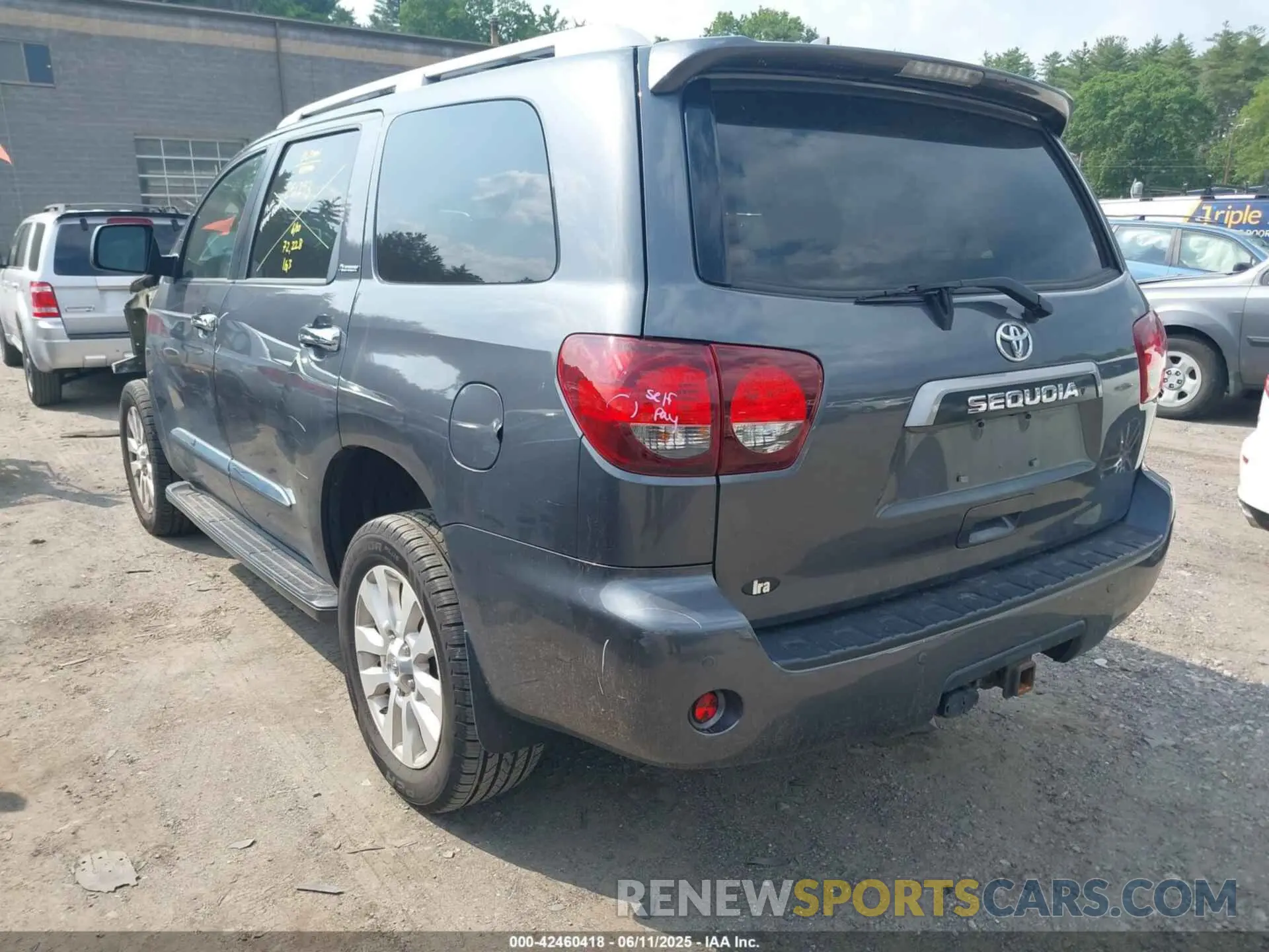 3 Photograph of a damaged car 5TDDY5G16LS178941 TOYOTA SEQUOIA 2020