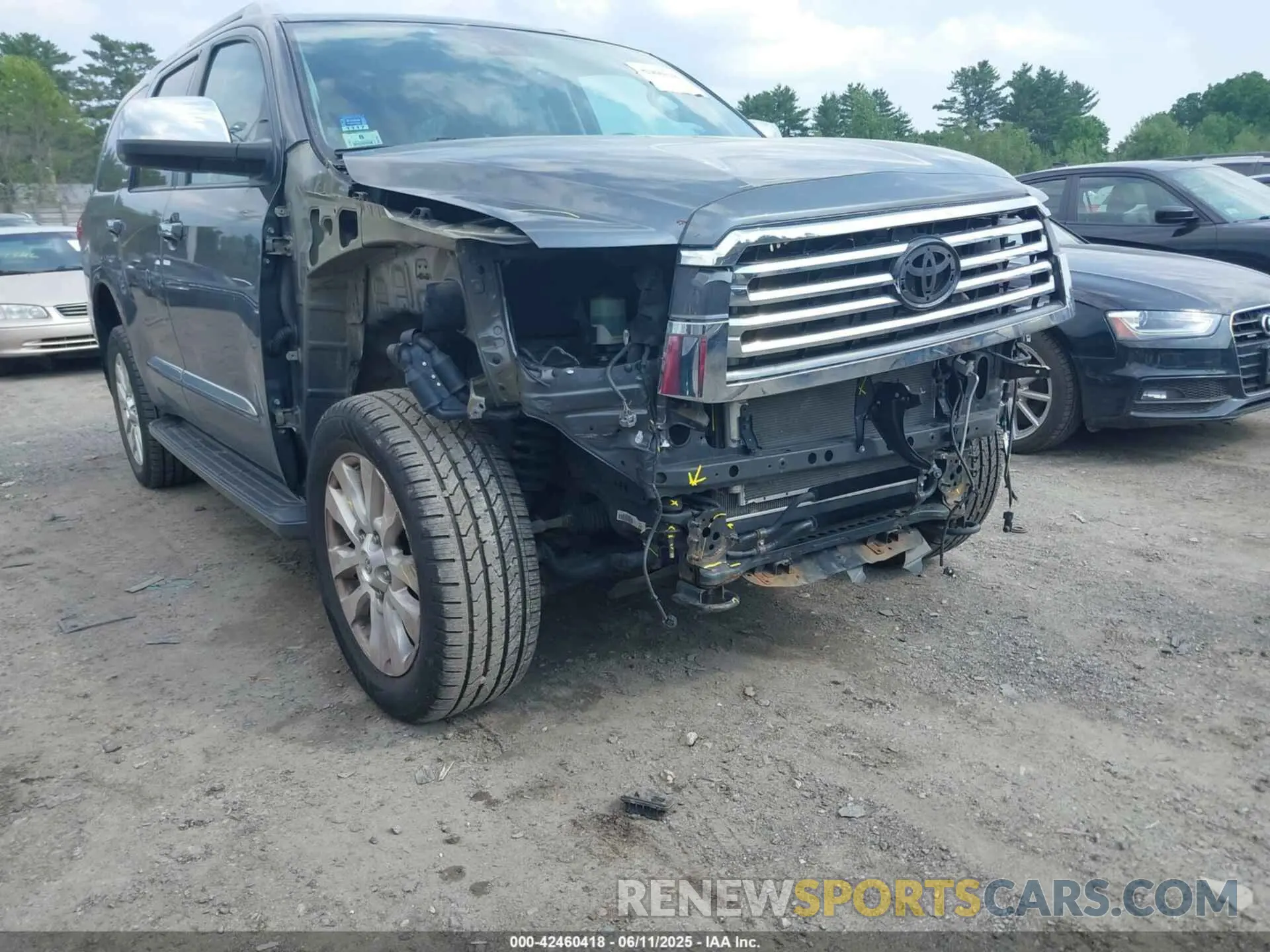 6 Photograph of a damaged car 5TDDY5G16LS178941 TOYOTA SEQUOIA 2020