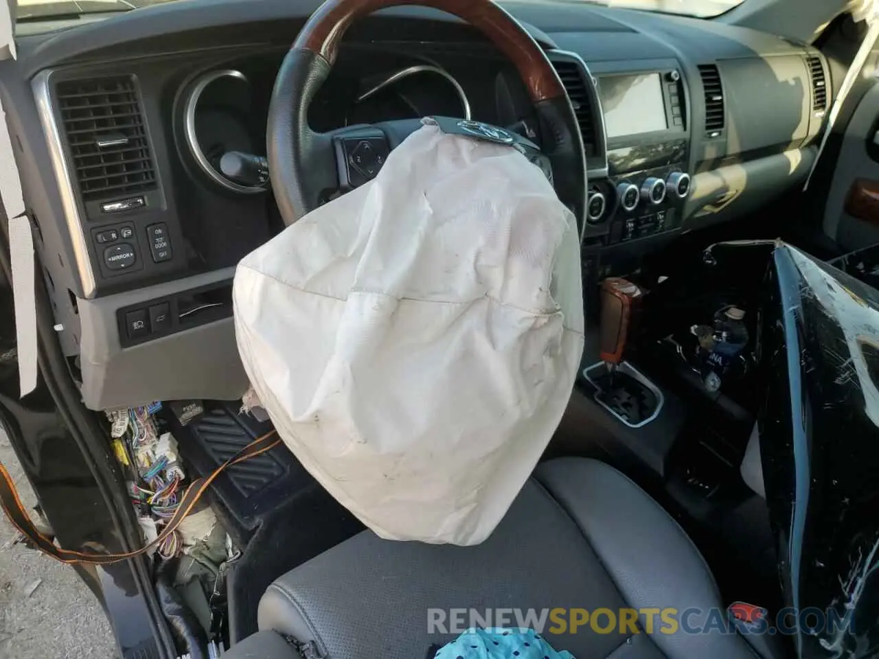 8 Photograph of a damaged car 5TDDY5G1XLS177159 TOYOTA SEQUOIA 2020