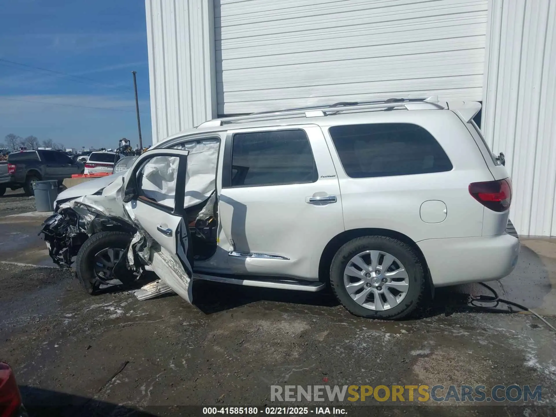14 Фотография поврежденного автомобиля 5TDGY5B19MS184948 TOYOTA SEQUOIA 2021