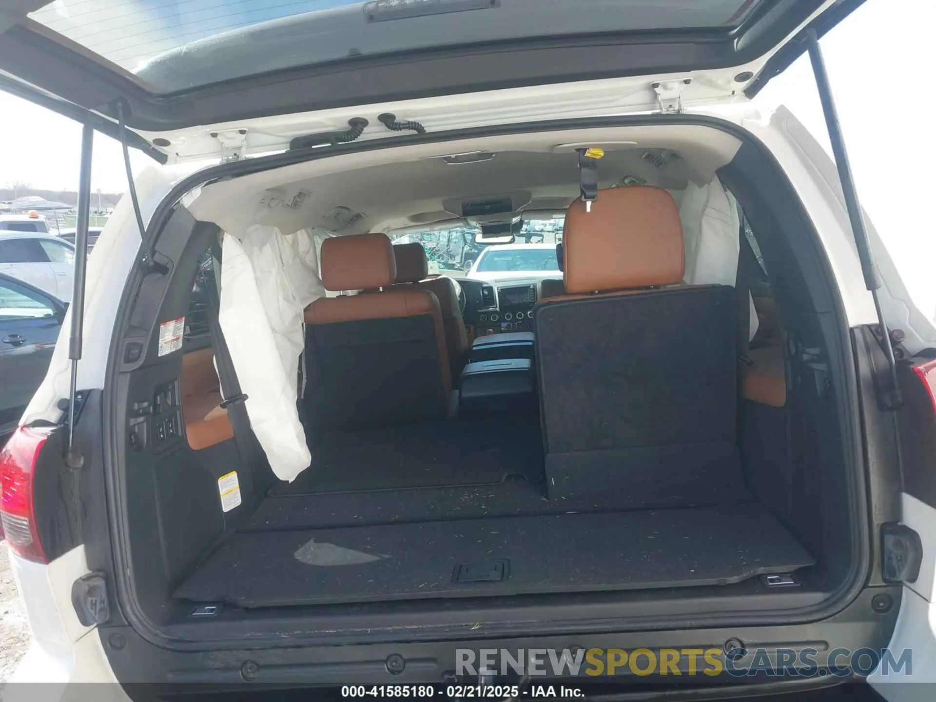 8 Фотография поврежденного автомобиля 5TDGY5B19MS184948 TOYOTA SEQUOIA 2021
