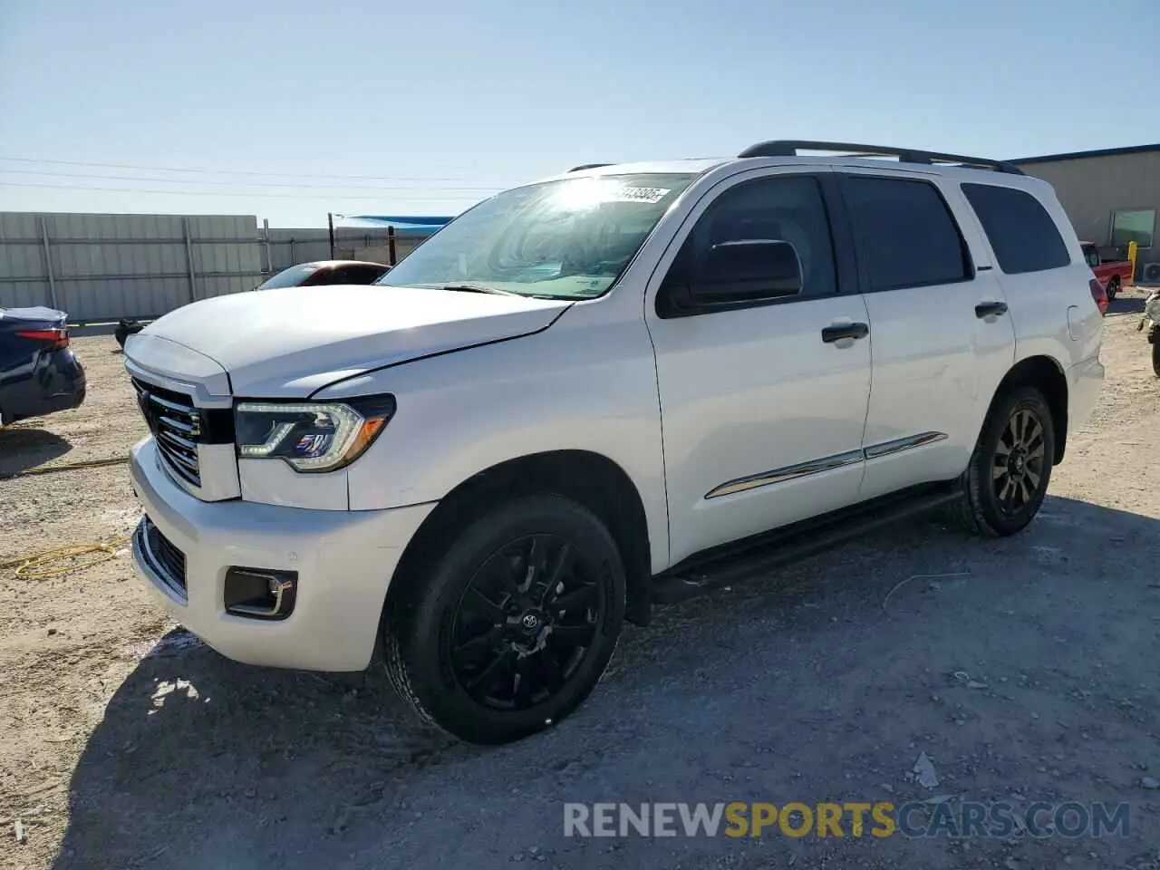 1 Photograph of a damaged car 5TDHY5B16MS185978 TOYOTA SEQUOIA 2021