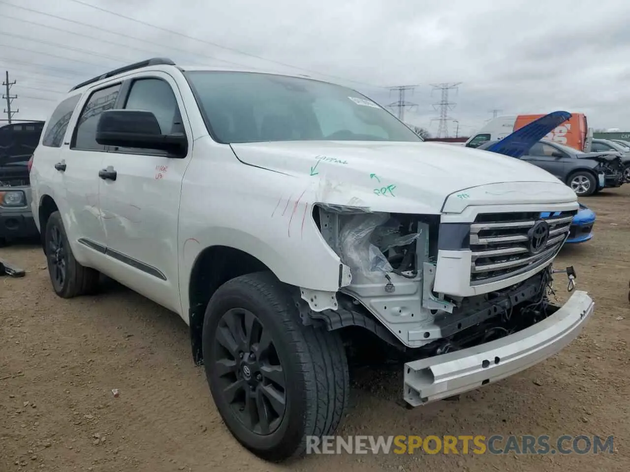 4 Photograph of a damaged car 5TDHY5B1XMS182789 TOYOTA SEQUOIA 2021