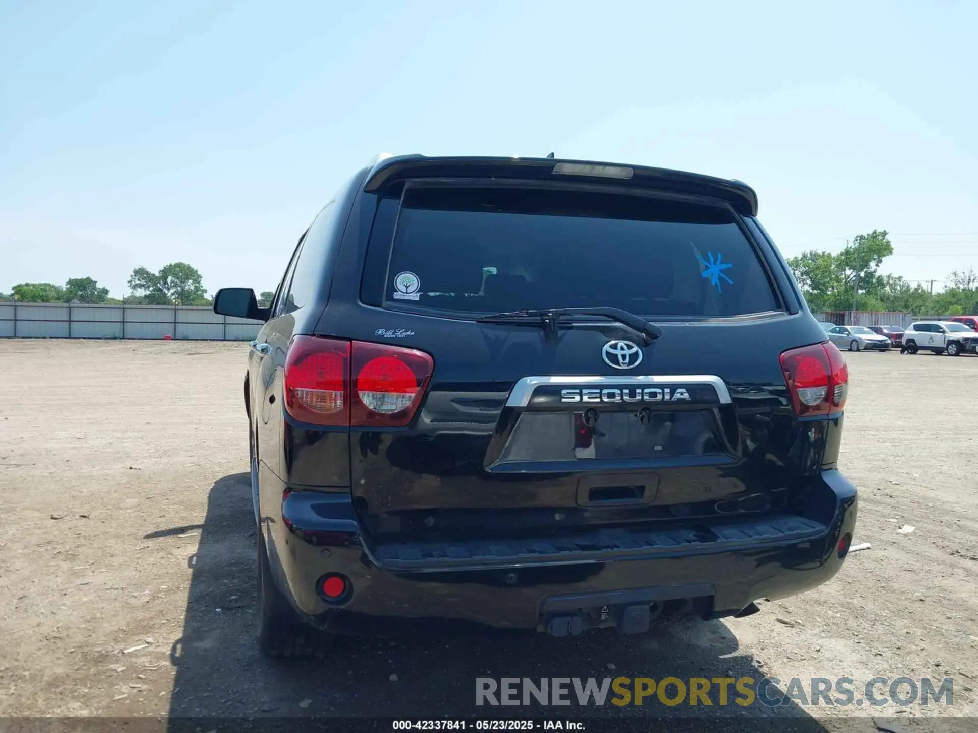 16 Photograph of a damaged car 5TDFY5B12NS189812 TOYOTA SEQUOIA 2022