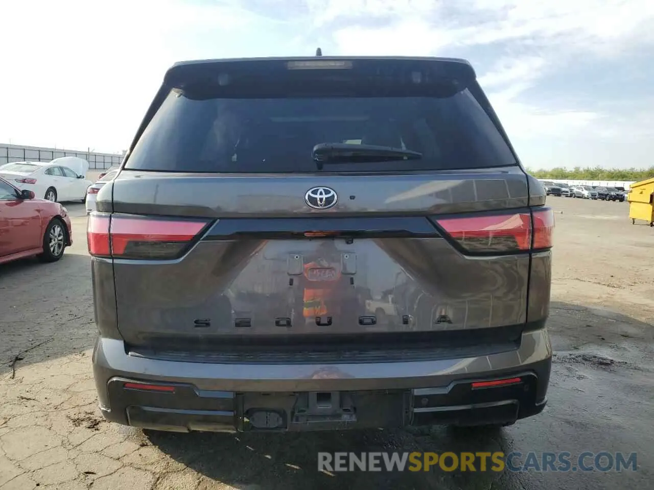 6 Фотография поврежденного автомобиля 7SVAAAAA3PX001066 TOYOTA SEQUOIA 2023