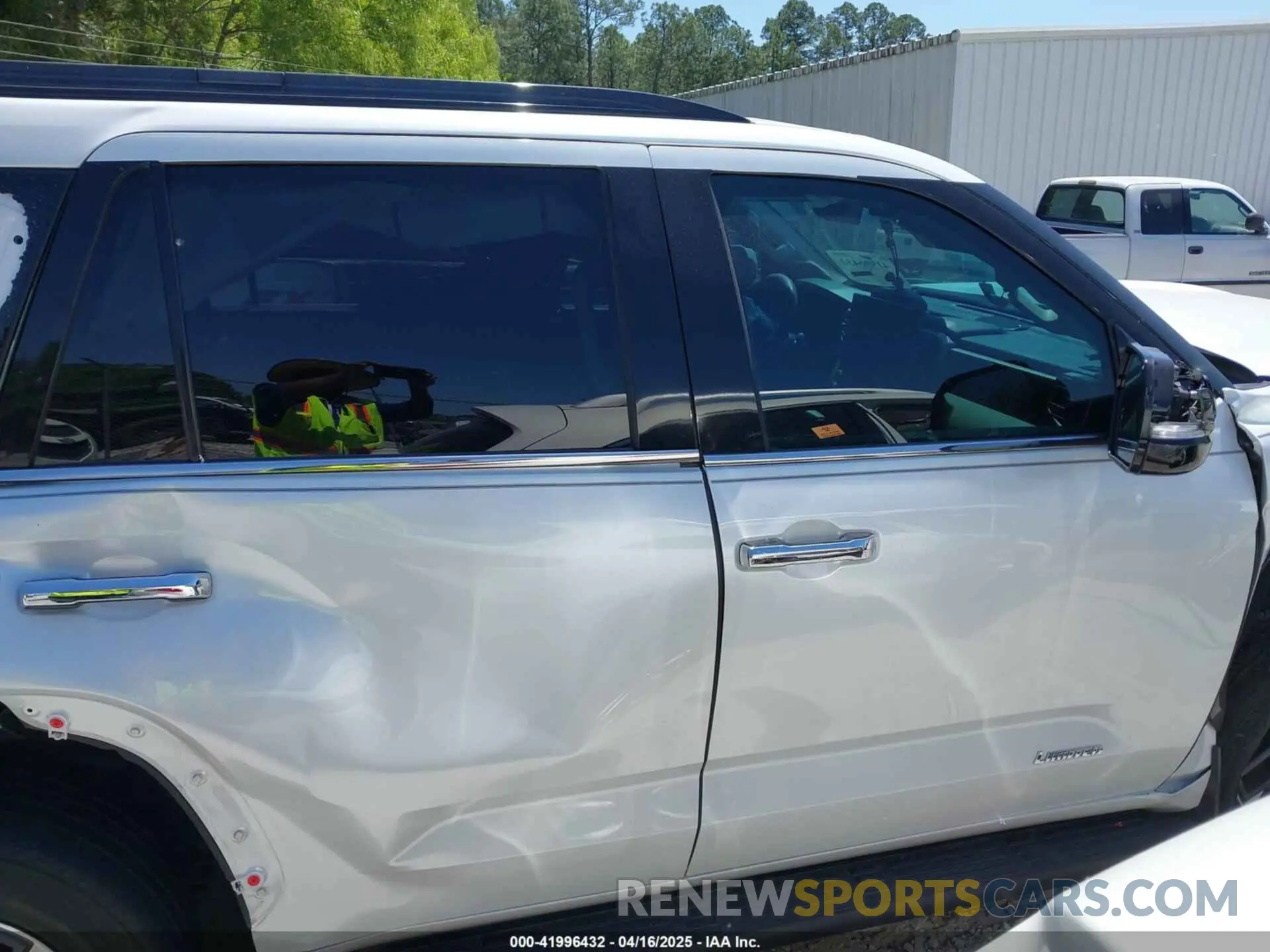 12 Photograph of a damaged car 7SVAAABA0PX018132 TOYOTA SEQUOIA 2023