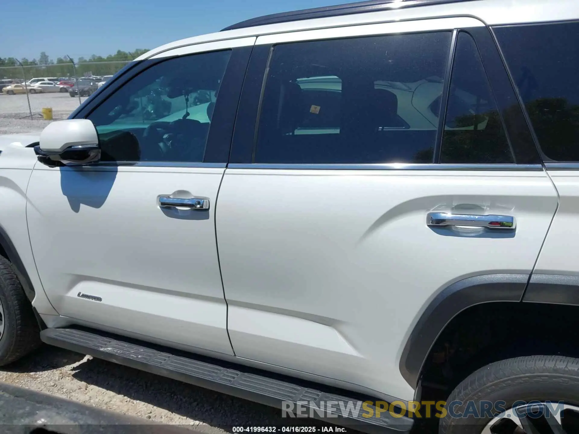 13 Photograph of a damaged car 7SVAAABA0PX018132 TOYOTA SEQUOIA 2023