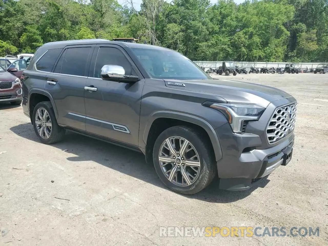 4 Photograph of a damaged car 7SVAAABA1PX007351 TOYOTA SEQUOIA 2023