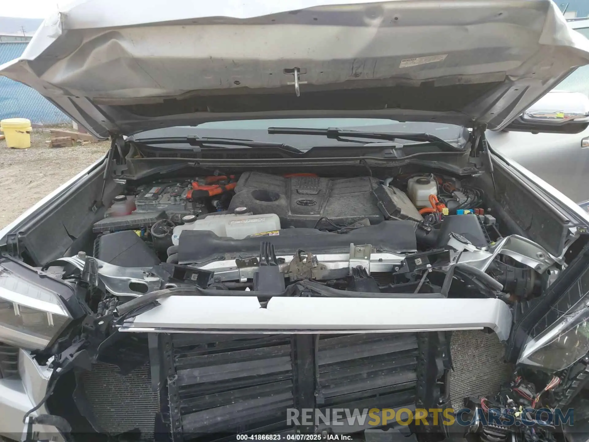 10 Photograph of a damaged car 7SVAAABA2PX006872 TOYOTA SEQUOIA 2023