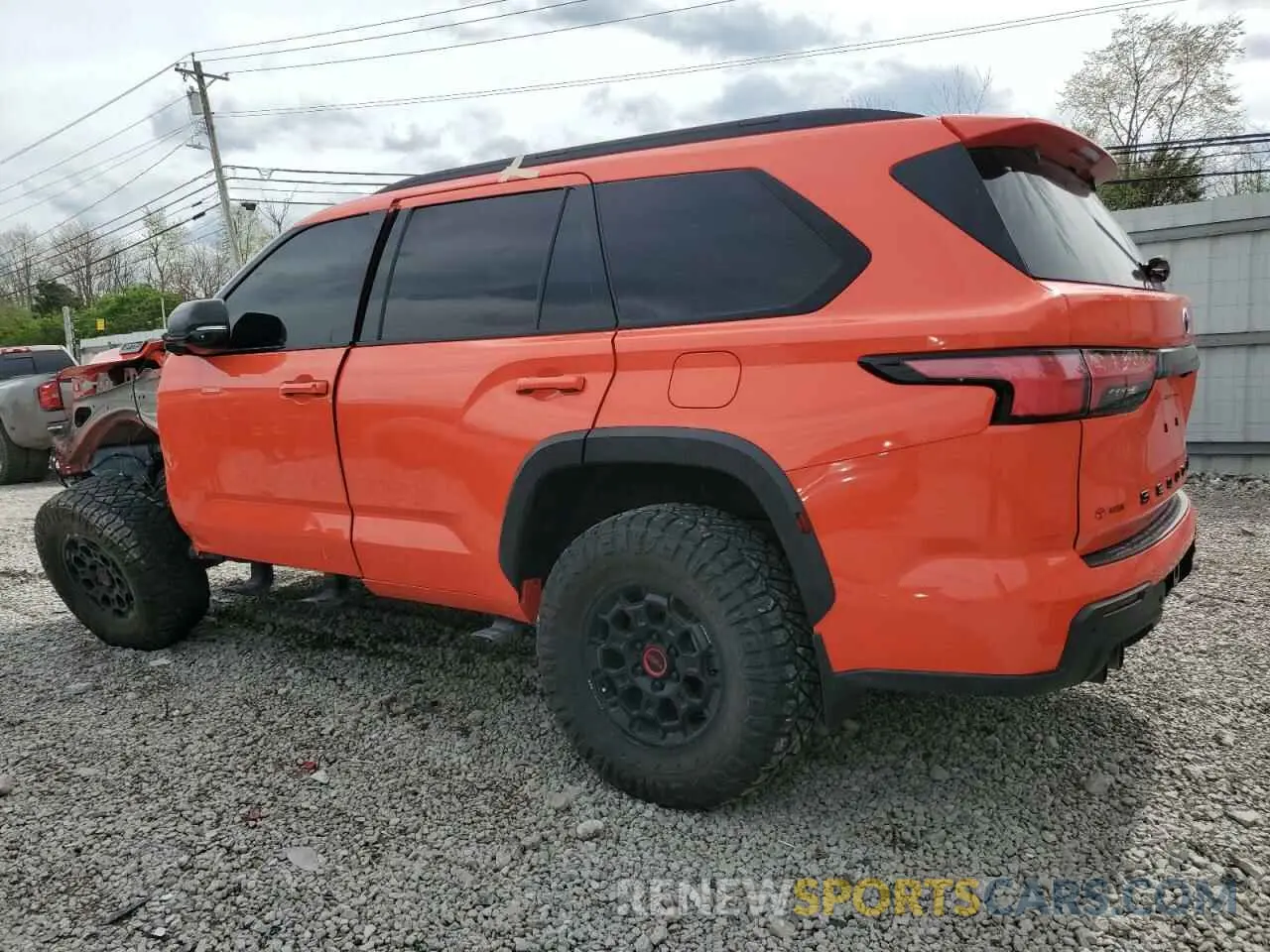 2 Фотография поврежденного автомобиля 7SVAAABA3PX008517 TOYOTA SEQUOIA 2023