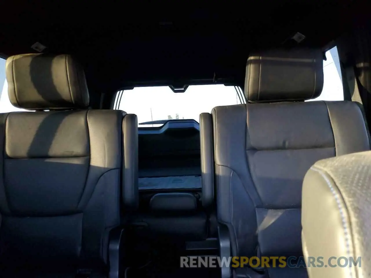 10 Фотография поврежденного автомобиля 7SVAAABA3PX015693 TOYOTA SEQUOIA 2023