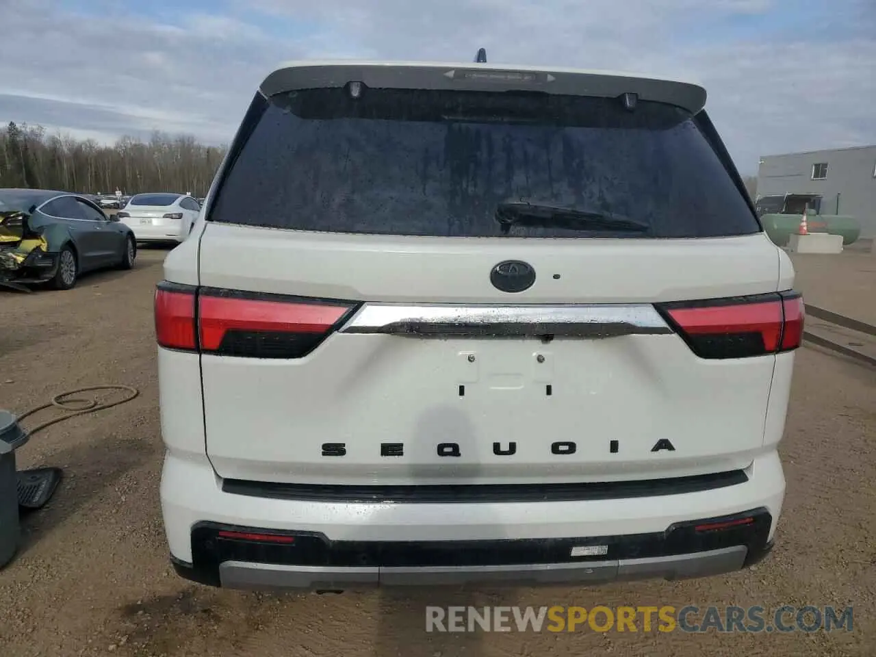 6 Photograph of a damaged car 7SVAAABA4PX002791 TOYOTA SEQUOIA 2023
