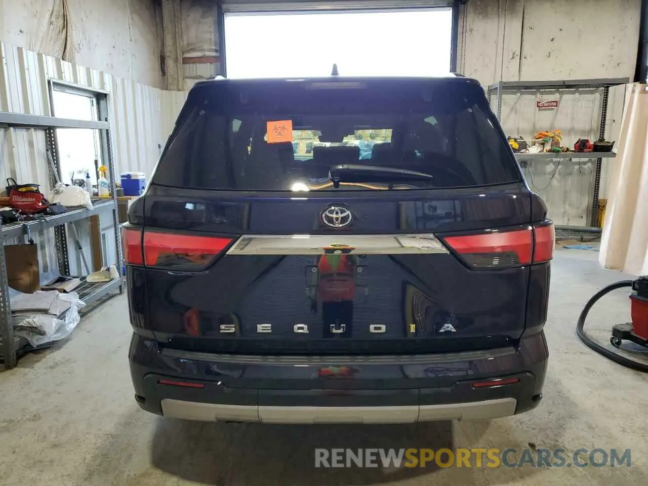 6 Photograph of a damaged car 7SVAAABA4PX006078 TOYOTA SEQUOIA 2023