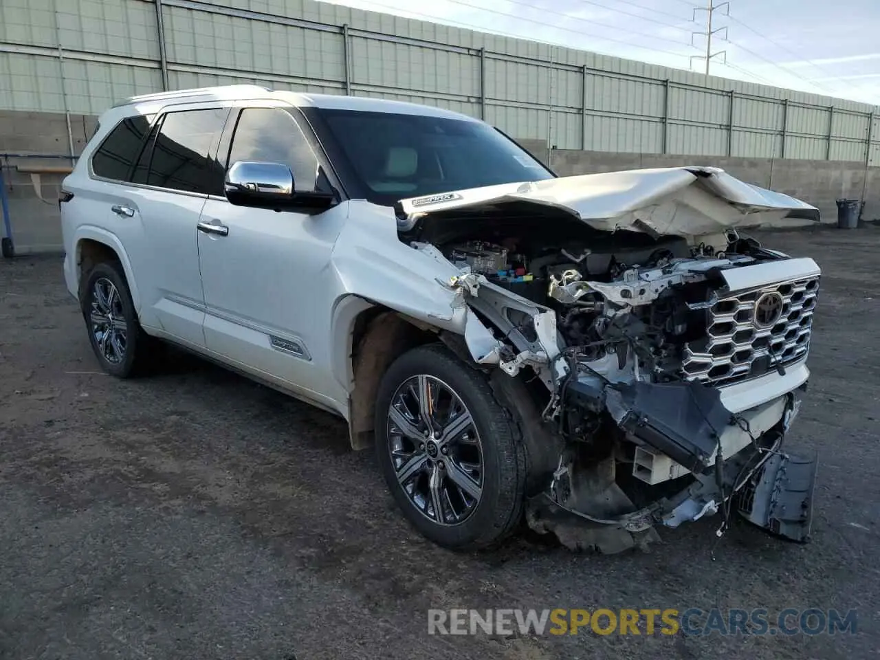 4 Фотография поврежденного автомобиля 7SVAAABA5PX009474 TOYOTA SEQUOIA 2023