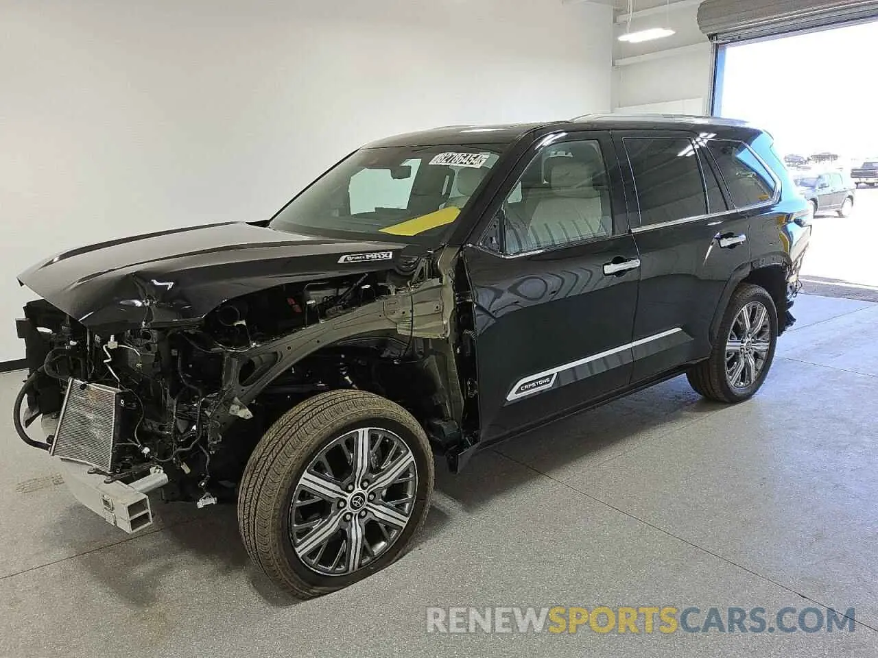 1 Фотография поврежденного автомобиля 7SVAAABA8PX012644 TOYOTA SEQUOIA 2023