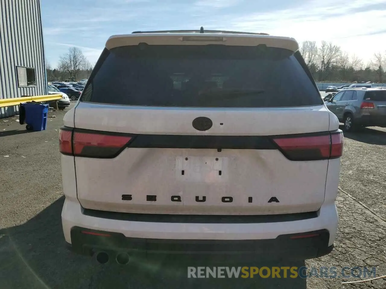 6 Фотография поврежденного автомобиля 7SVAAABA1RX044757 TOYOTA SEQUOIA 2024