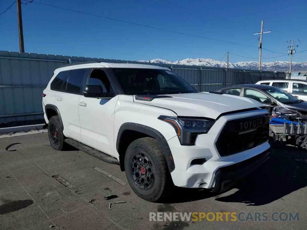 4 Фотография поврежденного автомобиля 7SVAAABA4RX024759 TOYOTA SEQUOIA 2024