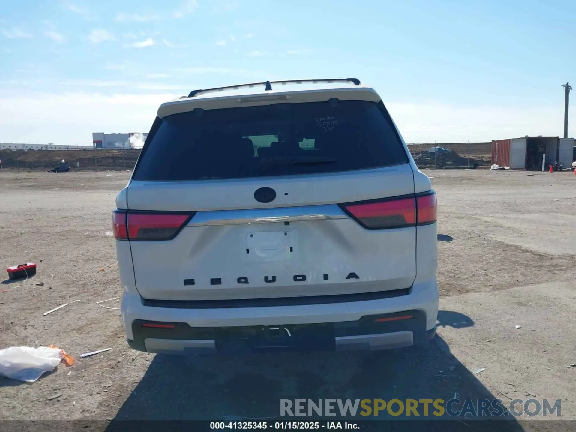 16 Фотография поврежденного автомобиля 7SVAAABA5RX038752 TOYOTA SEQUOIA 2024