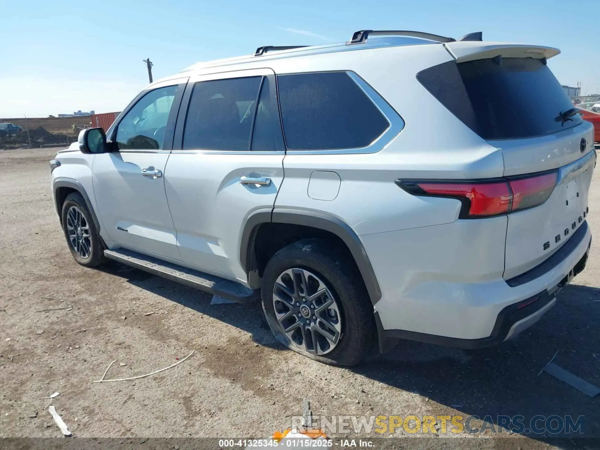 3 Фотография поврежденного автомобиля 7SVAAABA5RX038752 TOYOTA SEQUOIA 2024