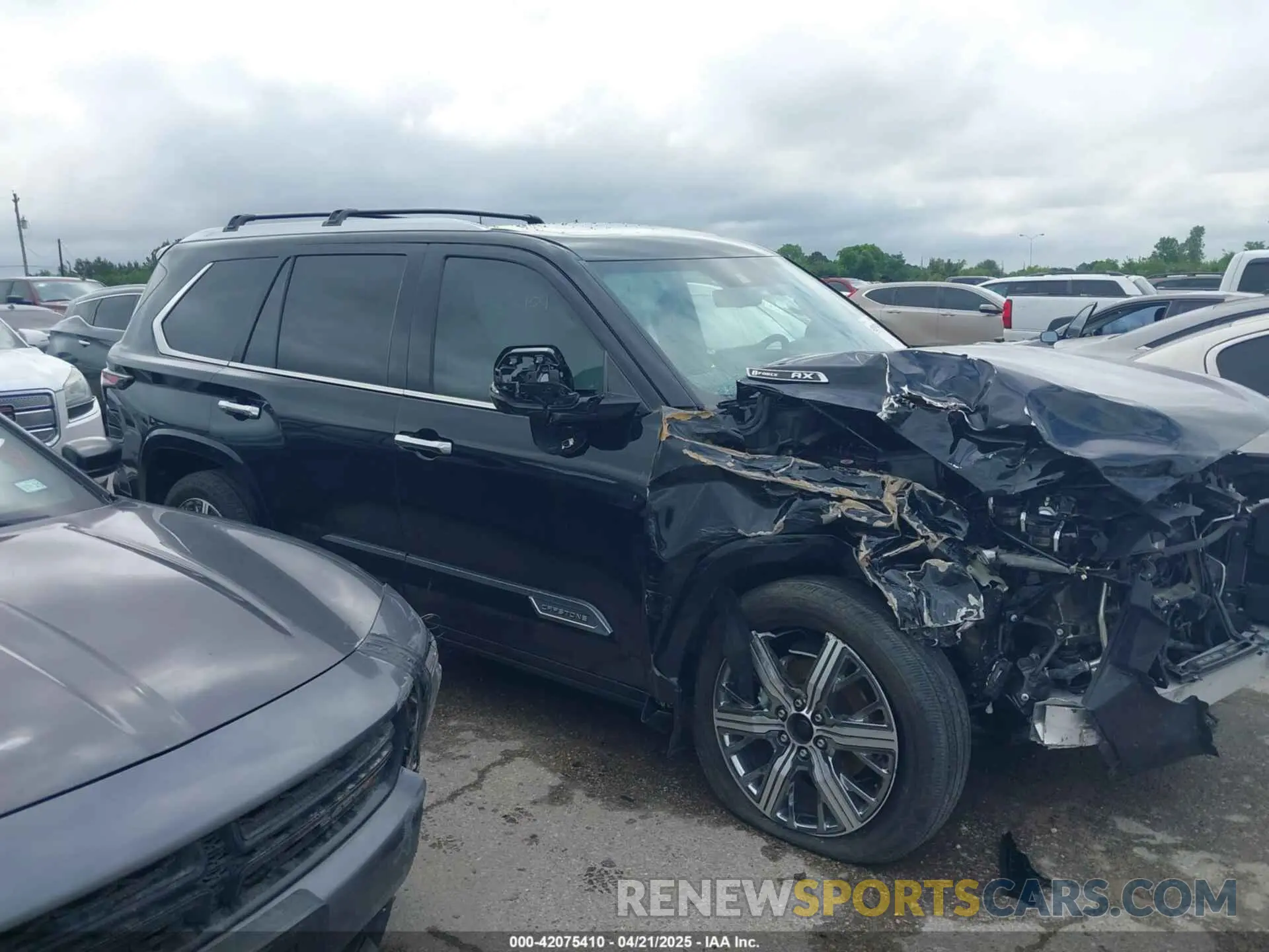 13 Photograph of a damaged car 7SVAAABA6RX025315 TOYOTA SEQUOIA 2024