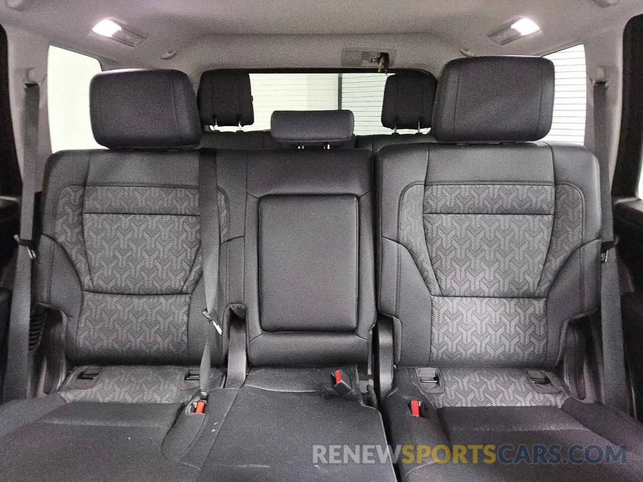 10 Фотография поврежденного автомобиля 7SVAAABA6RX042339 TOYOTA SEQUOIA 2024