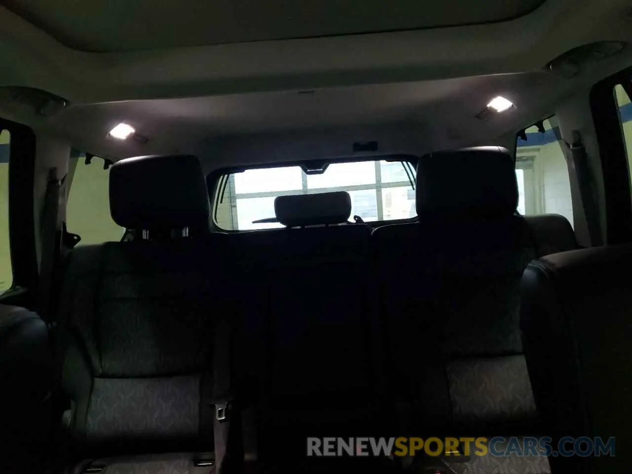 10 Фотография поврежденного автомобиля 7SVAAABA7RX031351 TOYOTA SEQUOIA 2024