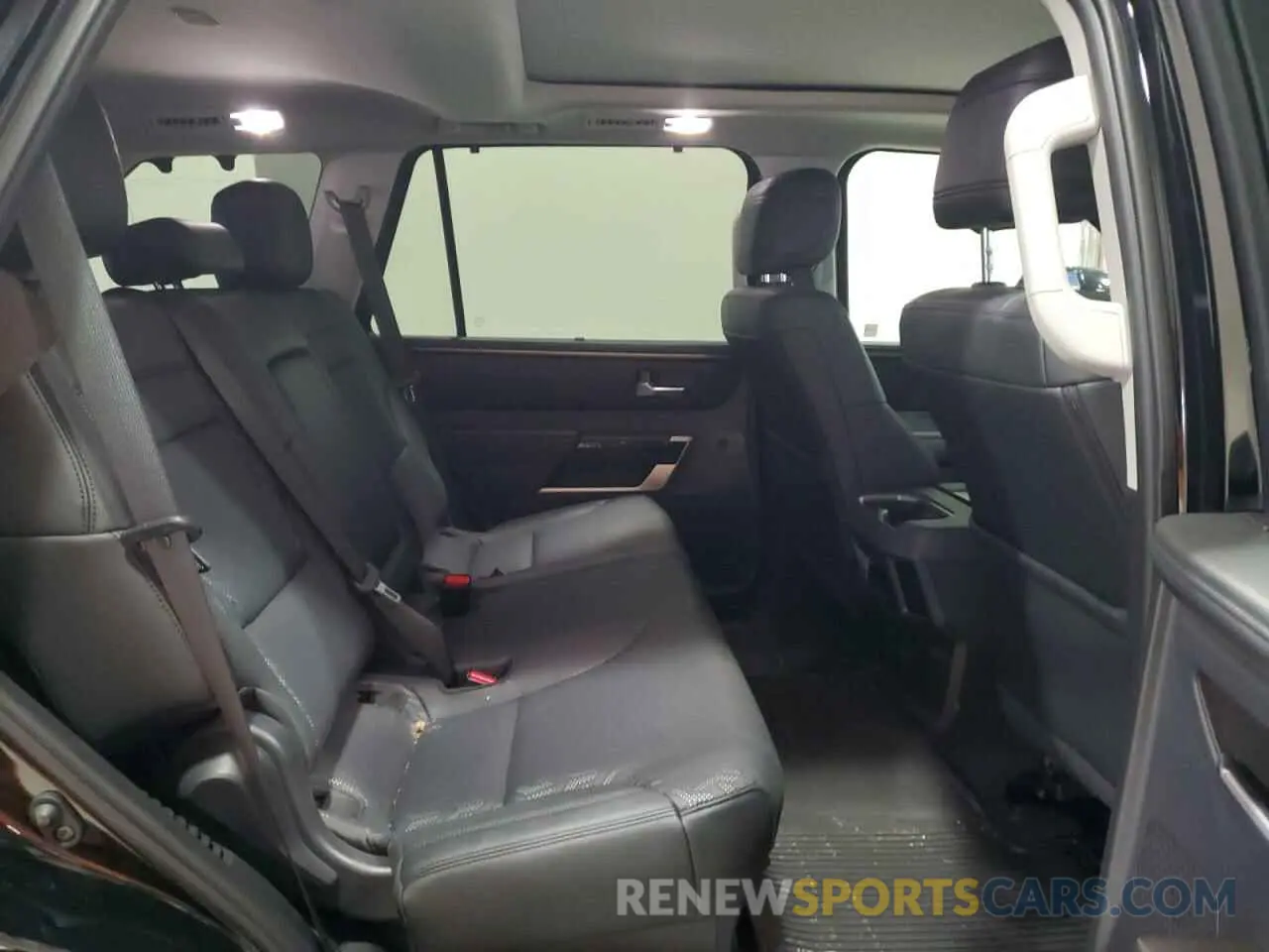 11 Фотография поврежденного автомобиля 7SVAAABA7RX031351 TOYOTA SEQUOIA 2024
