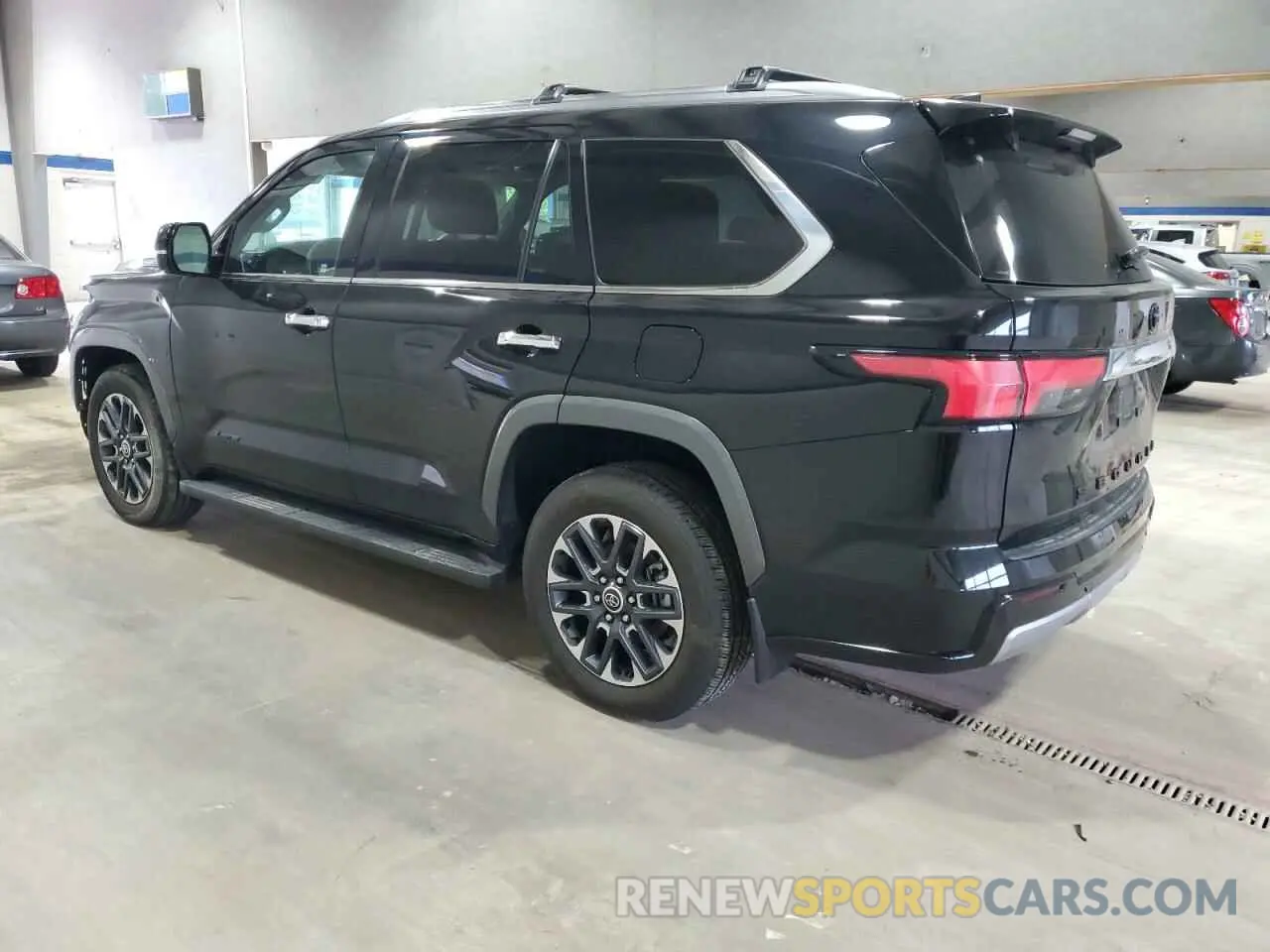 2 Фотография поврежденного автомобиля 7SVAAABA7RX031351 TOYOTA SEQUOIA 2024
