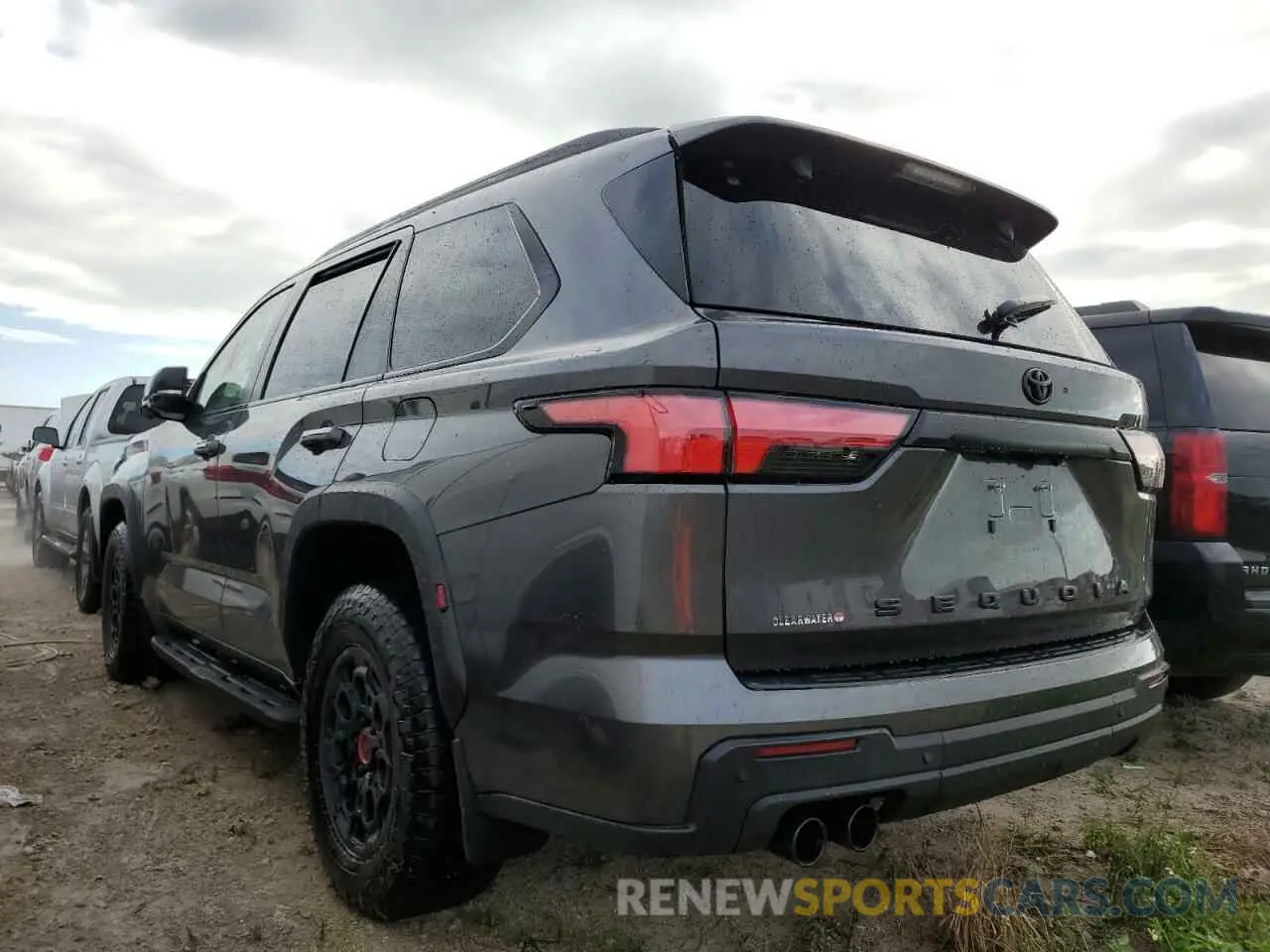 2 Photograph of a damaged car 7SVAAABAXRX037287 TOYOTA SEQUOIA 2024