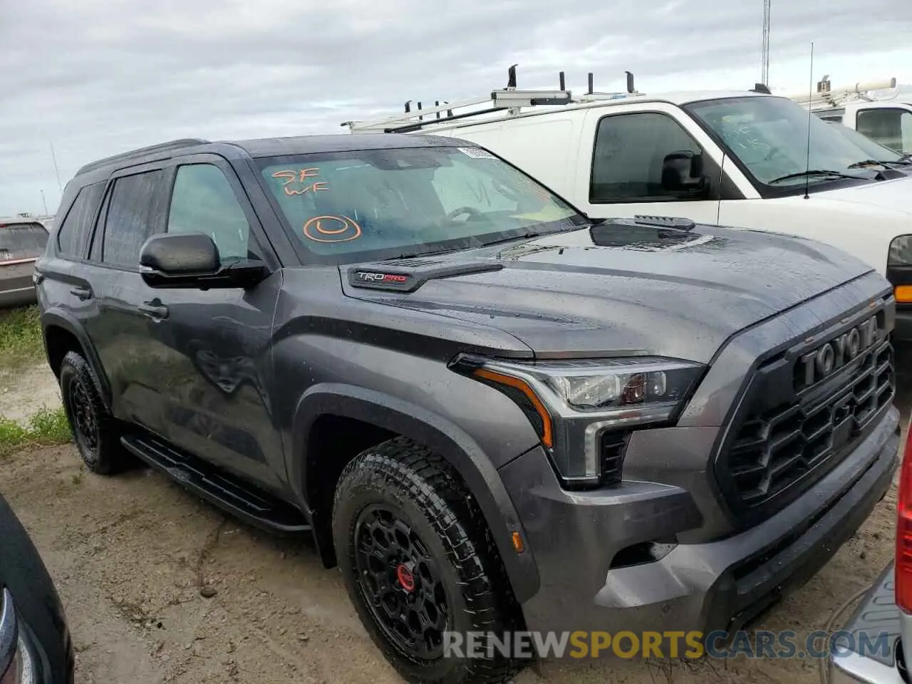 4 Photograph of a damaged car 7SVAAABAXRX037287 TOYOTA SEQUOIA 2024
