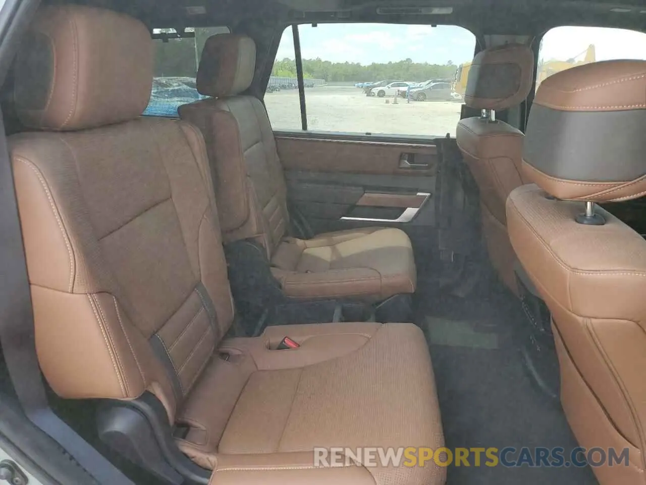 11 Photograph of a damaged car 7SVAAABA1SX058941 TOYOTA SEQUOIA 2025