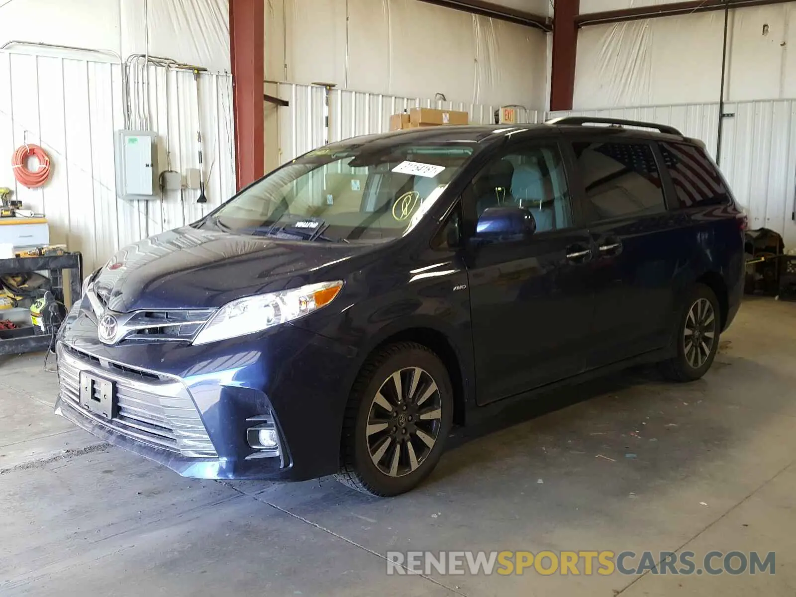 2 Photograph of a damaged car 5TDDZ3DC7KS223603 TOYOTA SIENNA 2019