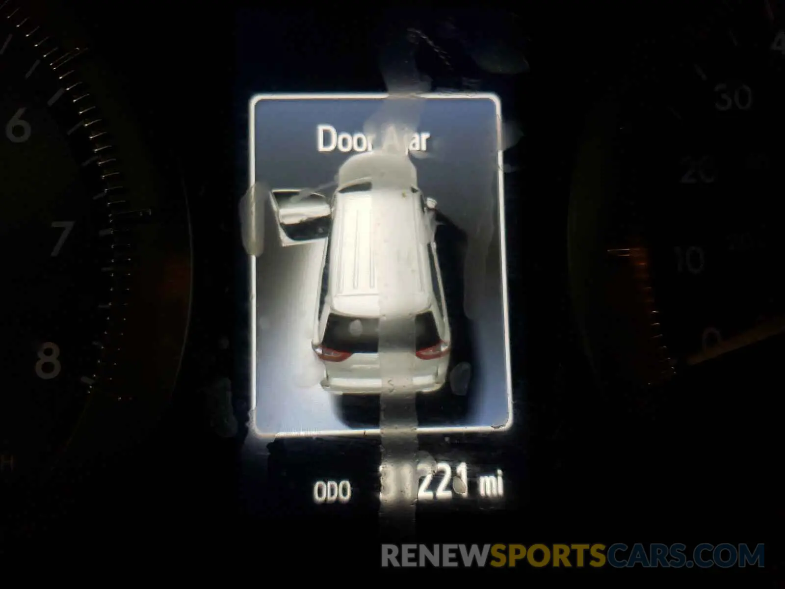 8 Photograph of a damaged car 5TDDZ3DC9KS218094 TOYOTA SIENNA 2019