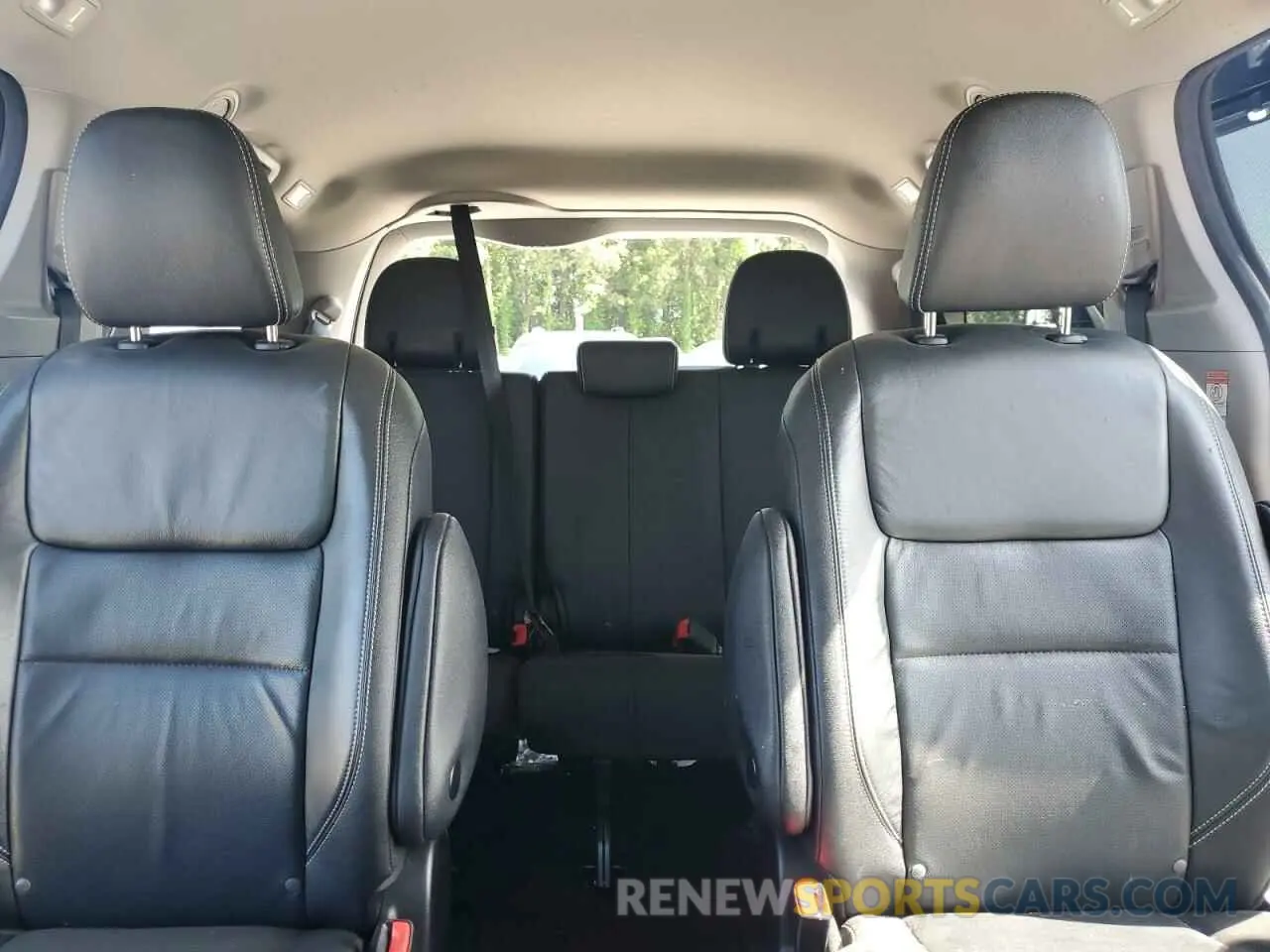 10 Фотография поврежденного автомобиля 5TDEZ3DC4KS215396 TOYOTA SIENNA 2019