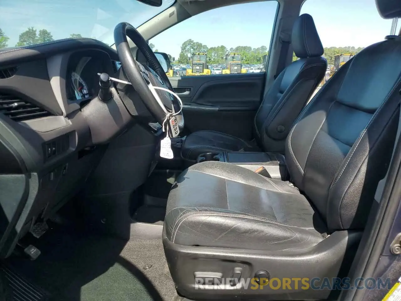 7 Фотография поврежденного автомобиля 5TDEZ3DC4KS215396 TOYOTA SIENNA 2019