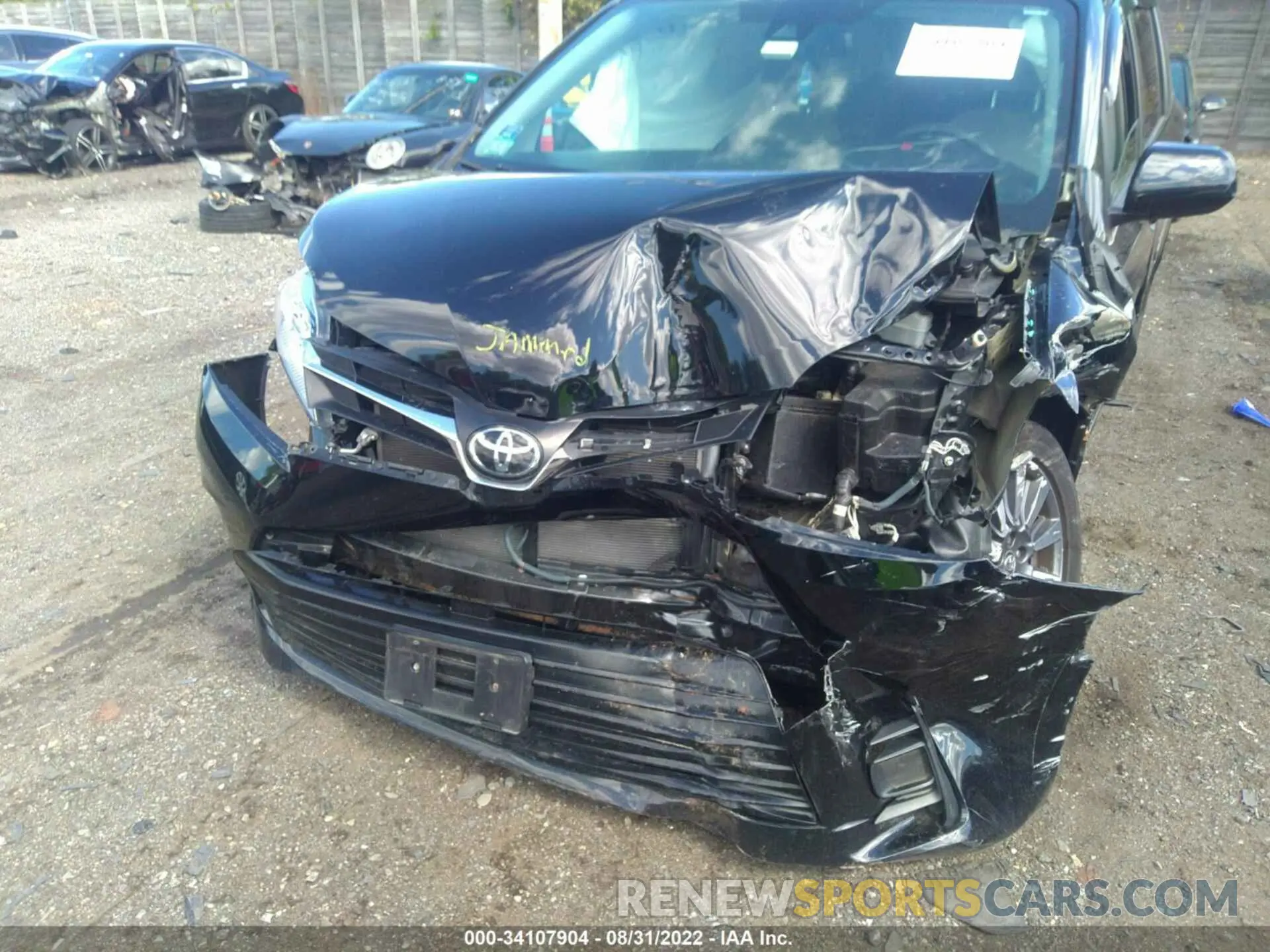 6 Фотография поврежденного автомобиля 5TDJZ3DC4KS223531 TOYOTA SIENNA 2019