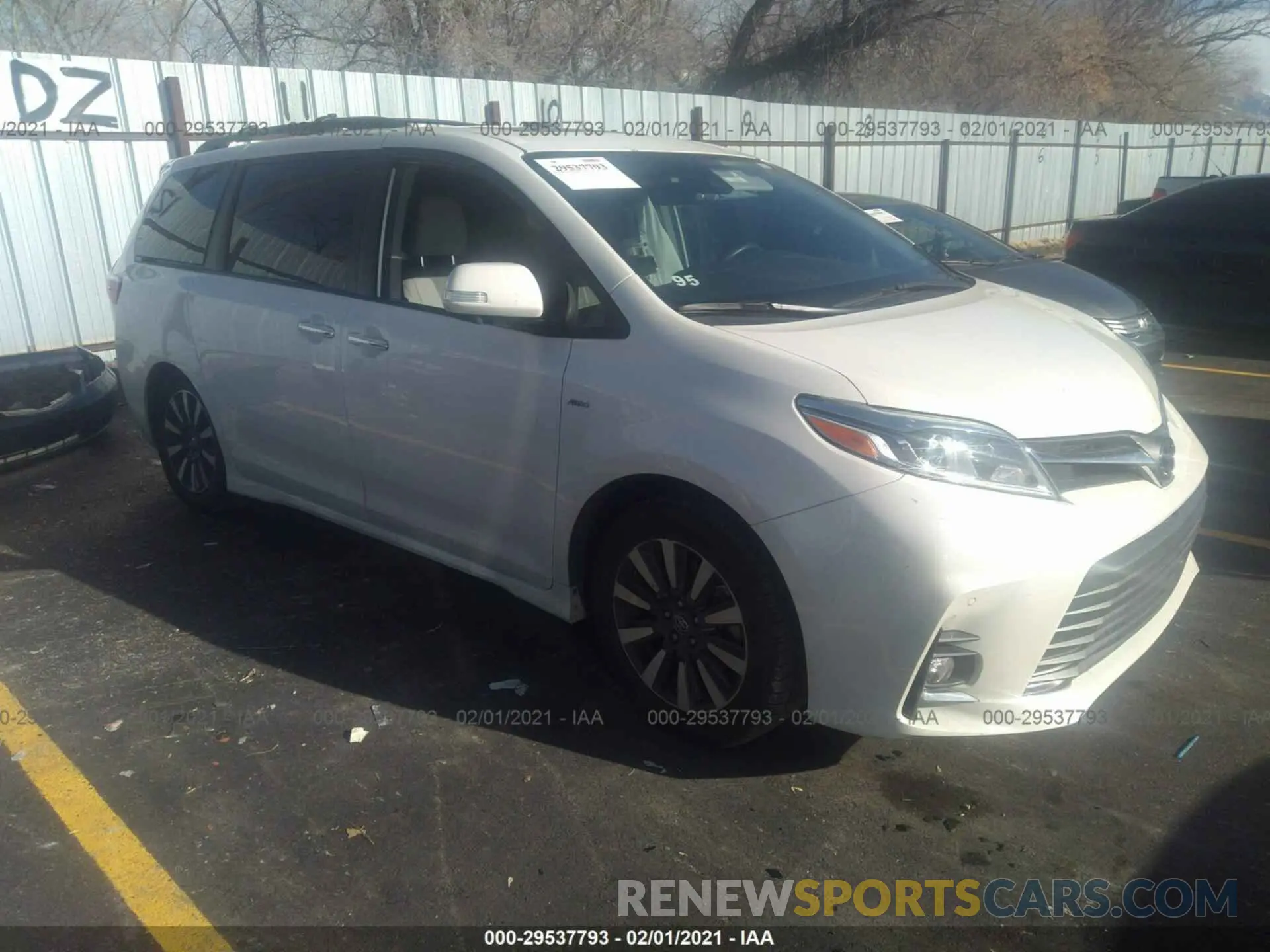 1 Photograph of a damaged car 5TDJZ3DCXKS223403 TOYOTA SIENNA 2019