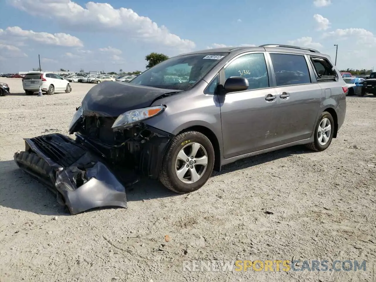 2 Photograph of a damaged car 5TDKZ3DC2KS008170 TOYOTA SIENNA 2019