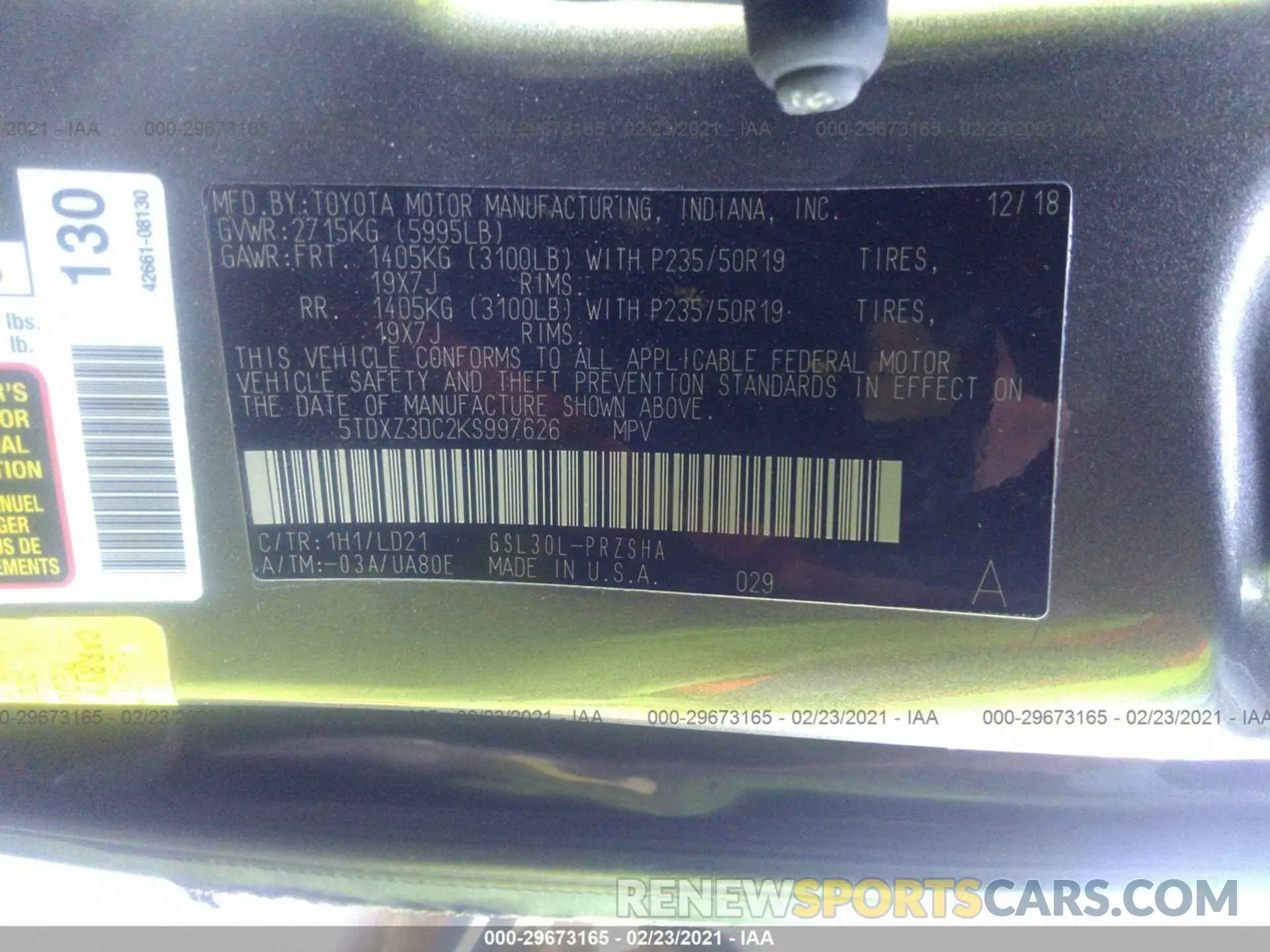 9 Photograph of a damaged car 5TDXZ3DC2KS997626 TOYOTA SIENNA 2019
