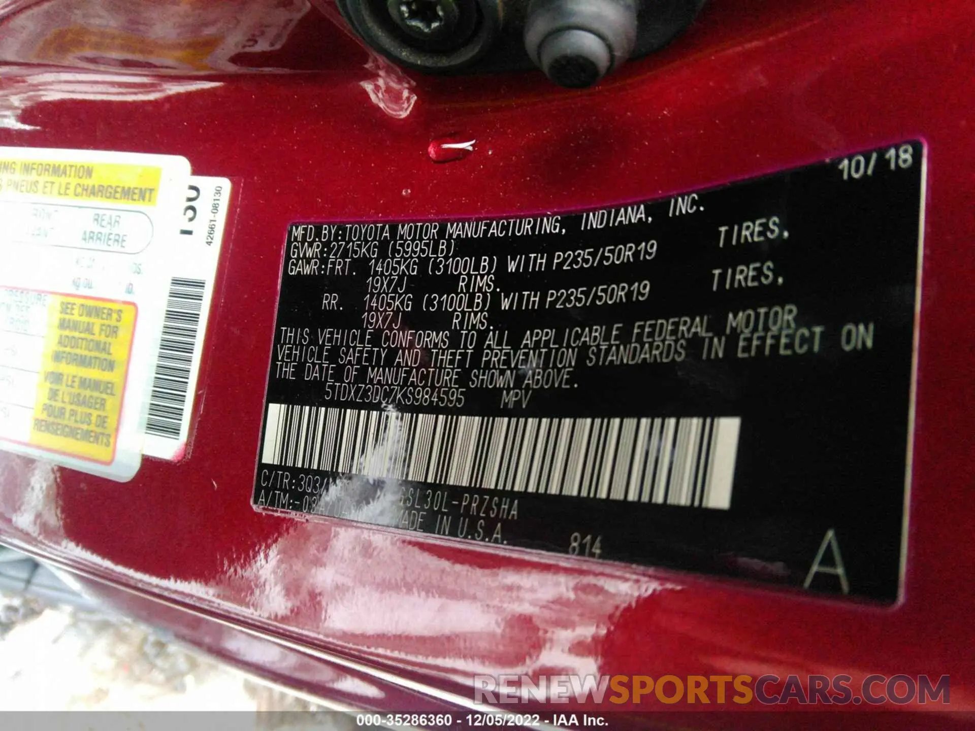 9 Photograph of a damaged car 5TDXZ3DC7KS984595 TOYOTA SIENNA 2019