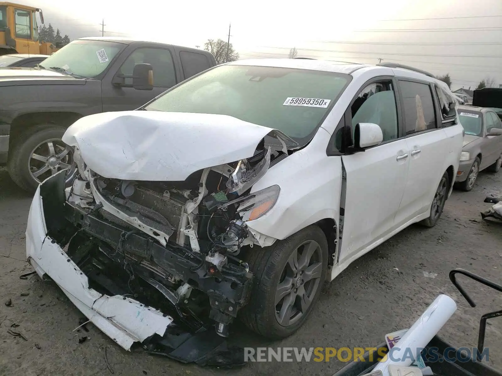 2 Photograph of a damaged car 5TDXZ3DCXKS003773 TOYOTA SIENNA 2019