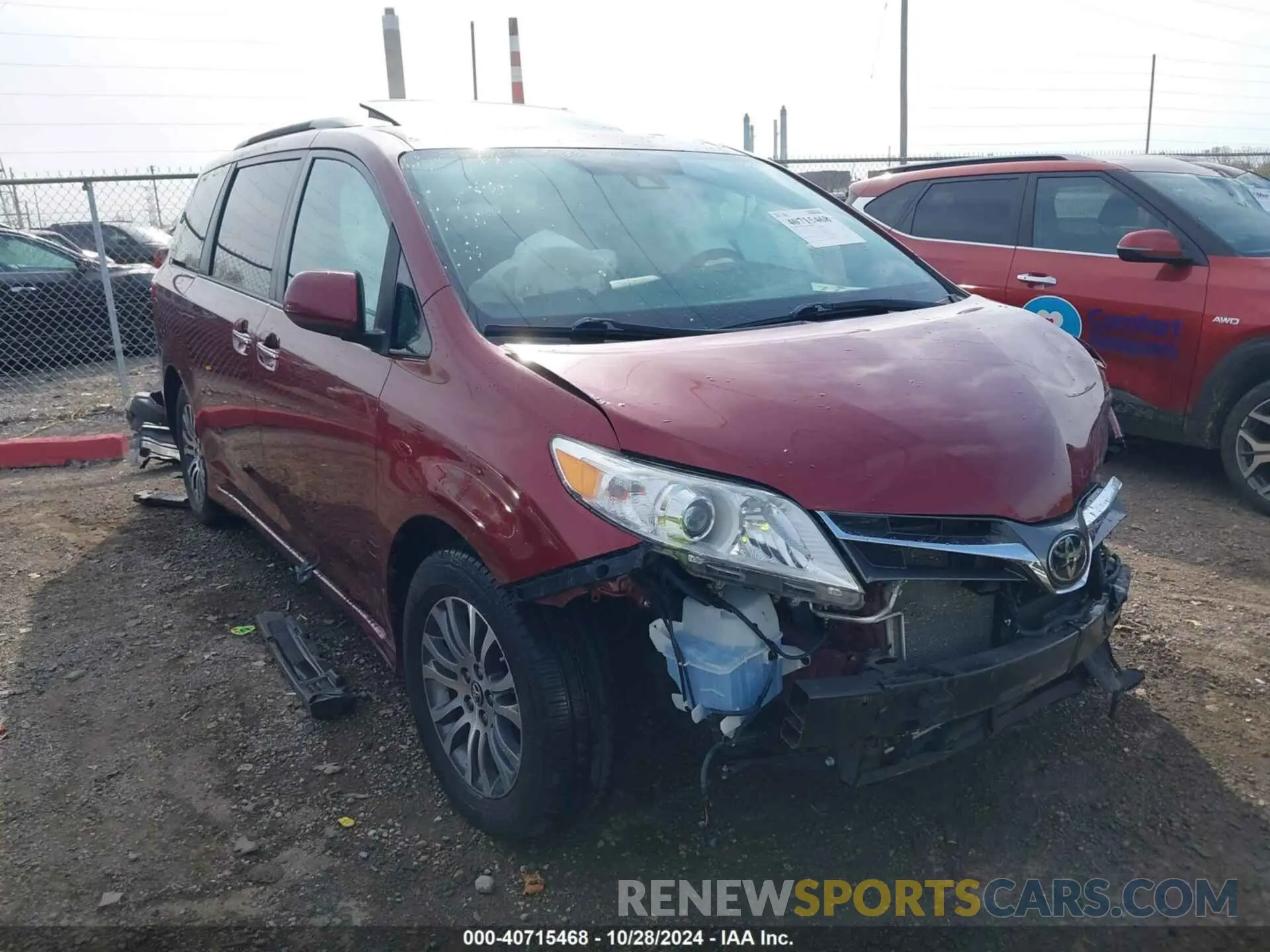 1 Фотография поврежденного автомобиля 5TDYZ3DC1KS005299 TOYOTA SIENNA 2019