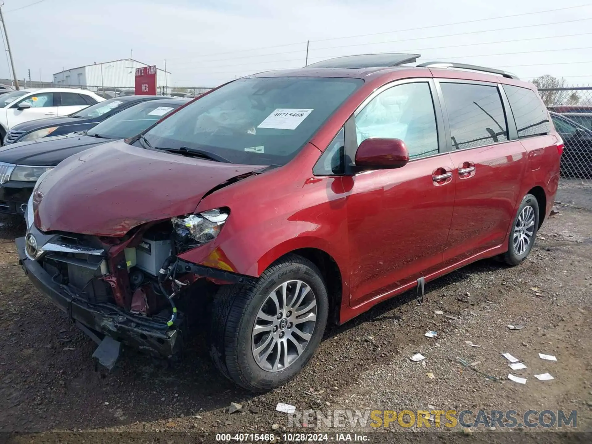 2 Фотография поврежденного автомобиля 5TDYZ3DC1KS005299 TOYOTA SIENNA 2019