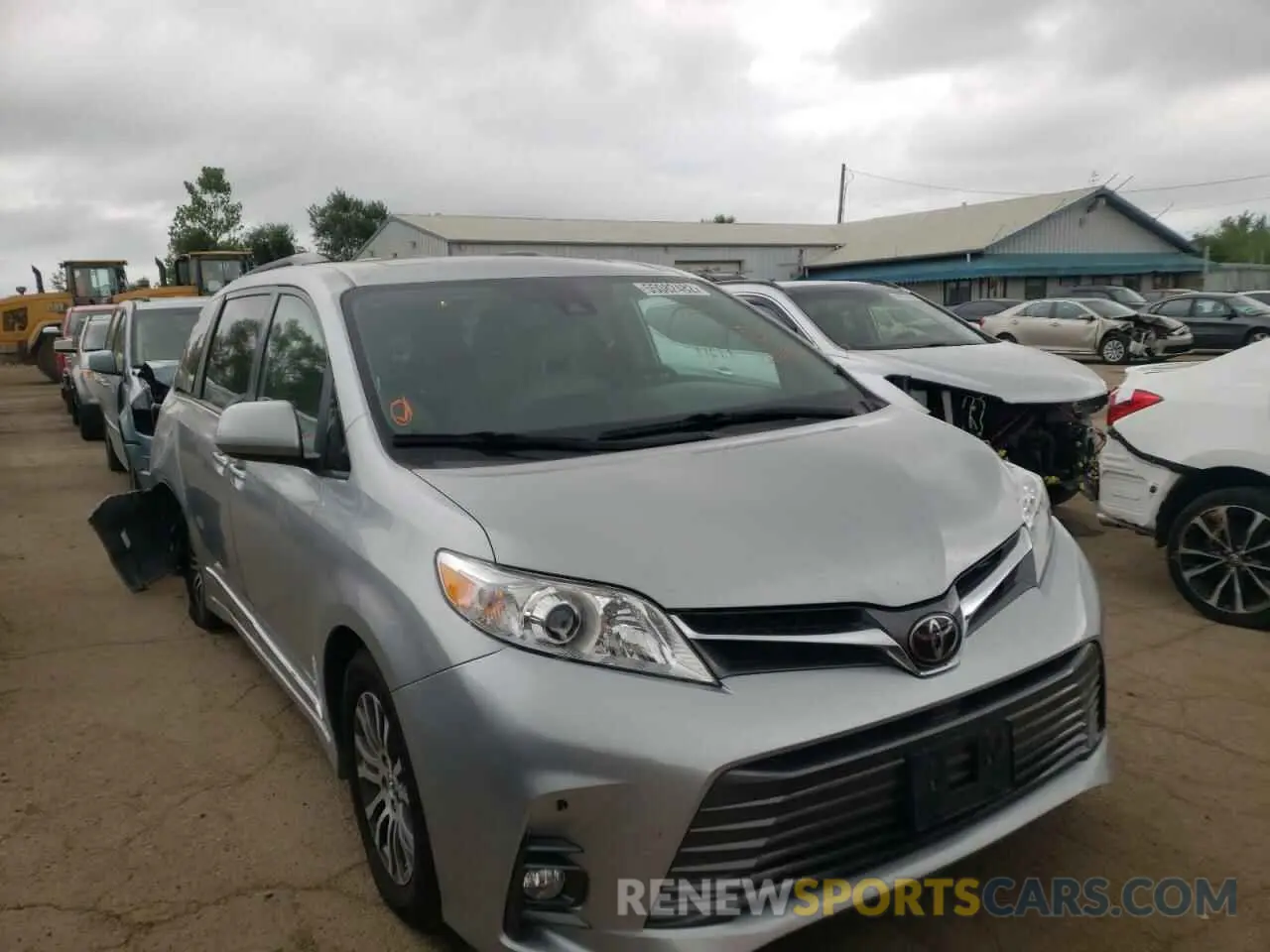 1 Photograph of a damaged car 5TDYZ3DC2KS006414 TOYOTA SIENNA 2019